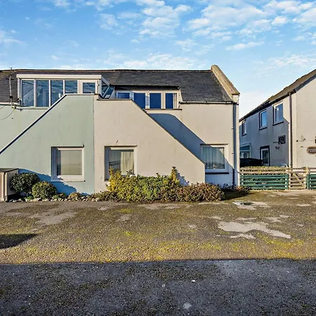 Semesterbostad 2 Bed In 94052
