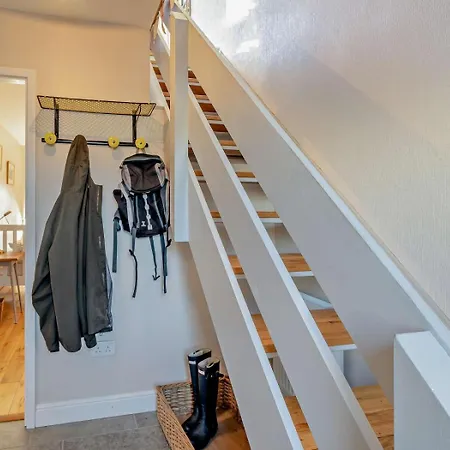 2 Bed In 94052 Haverigg