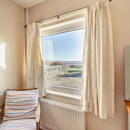 Semesterbostad 2 Bed In 94052