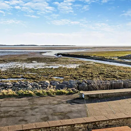 Semesterbostad 2 Bed In 94052